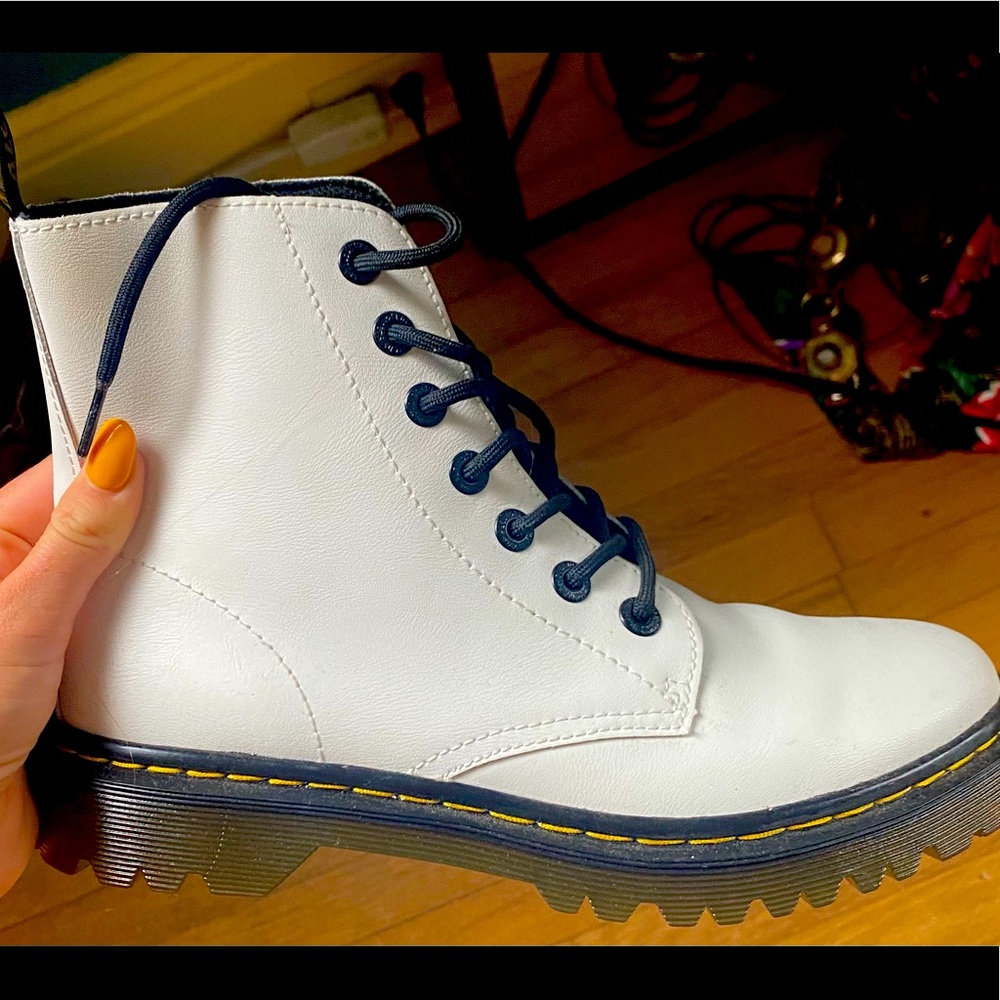 Brand new white doc martens, not worn. Size 9
